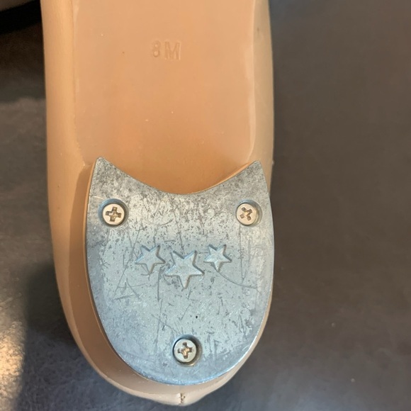 Star Tone Mary Jane Style Tap/Dance Shoes w/Buckled Strap across Instep; Size 8M - Picture 12 of 15